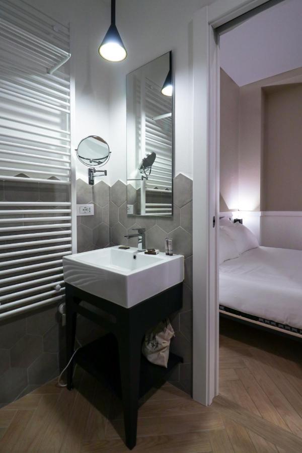 Elisabeth Boutique Rooms ตรีเอสเต ภายนอก รูปภาพ